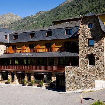 Hotel&SPA Niunit El Serrat Exteriér fotografie