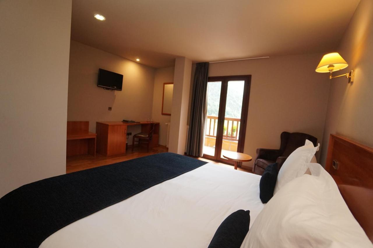 Hotel&SPA Niunit El Serrat Exteriér fotografie