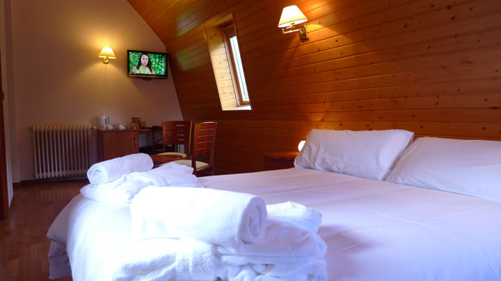 Hotel&SPA Niunit El Serrat Exteriér fotografie