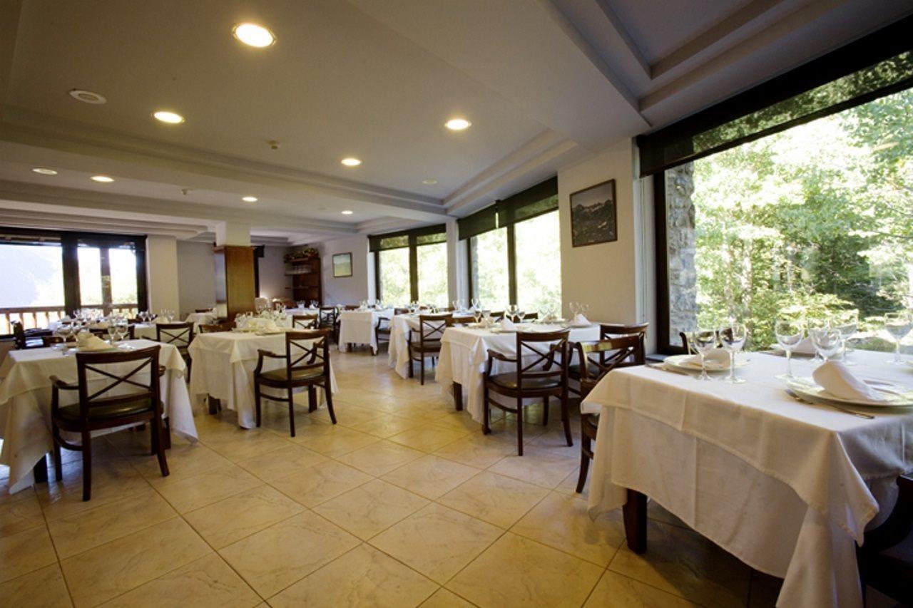 Hotel&SPA Niunit El Serrat Exteriér fotografie